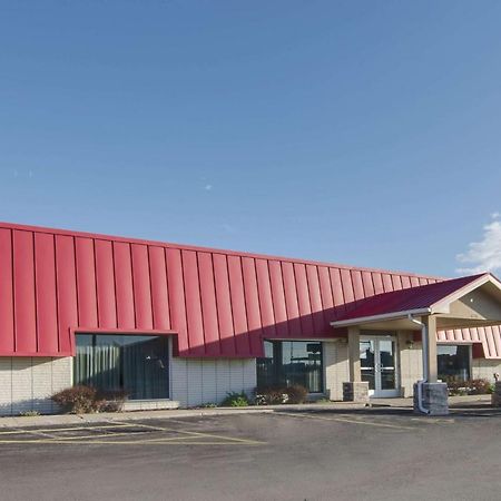 Americas Best Value Inn Salina Exterior photo