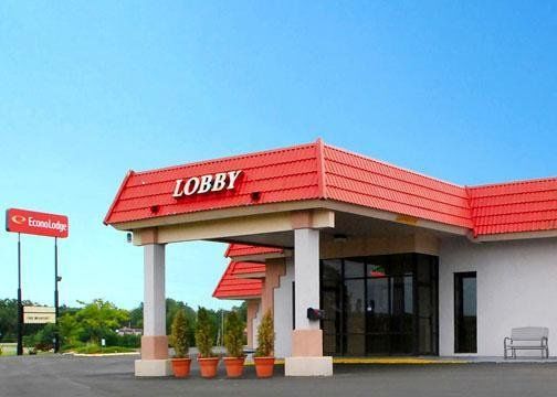 Americas Best Value Inn Salina Exterior photo