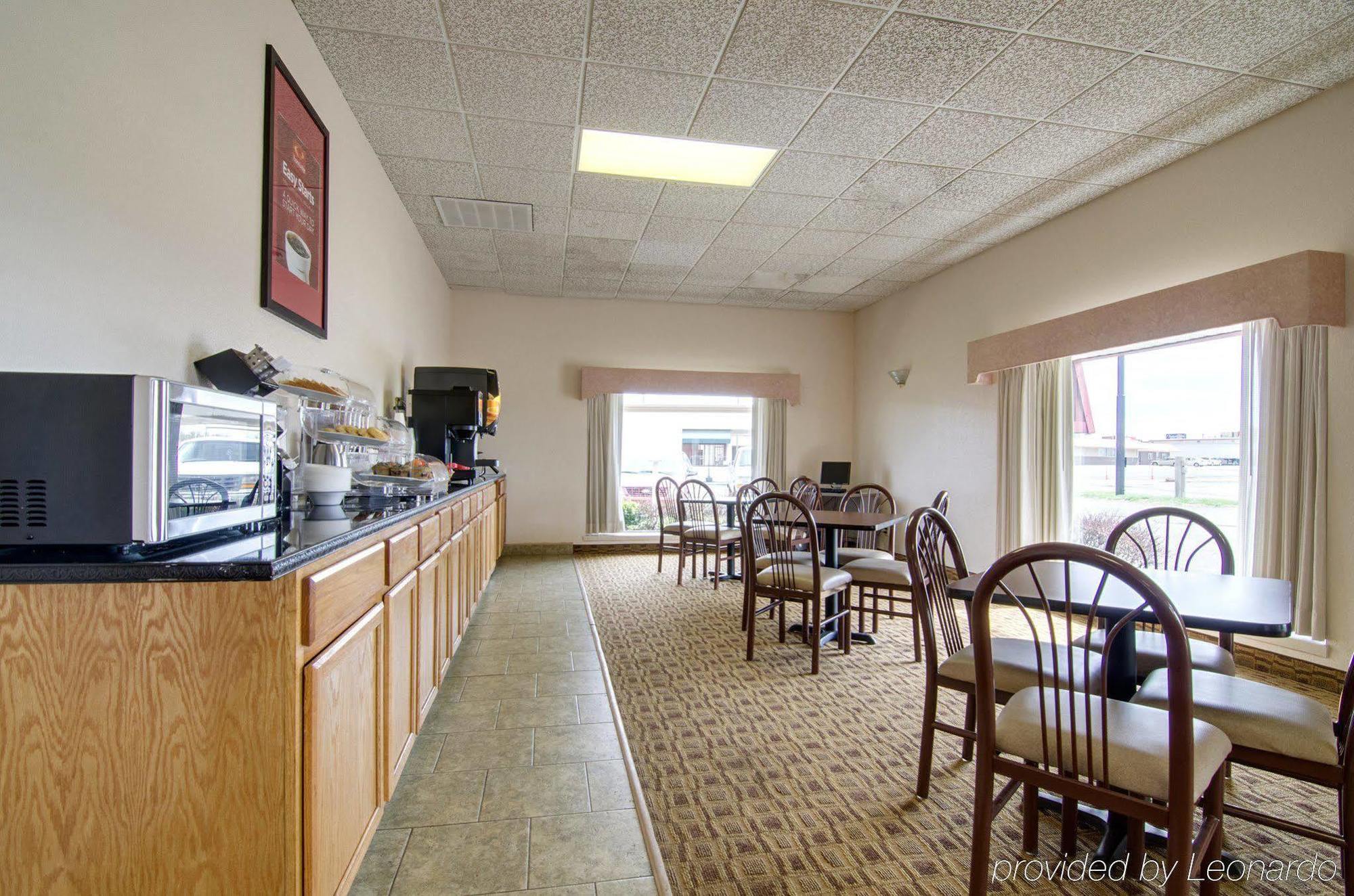 Americas Best Value Inn Salina Exterior photo