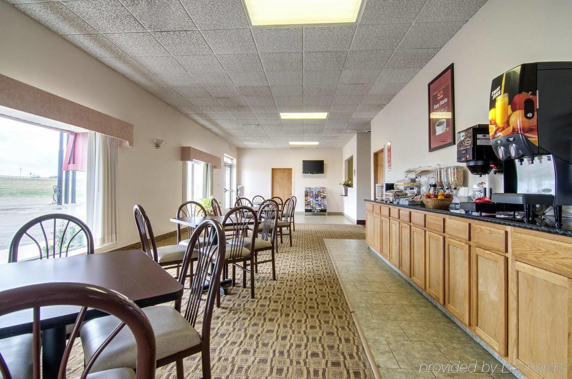 Americas Best Value Inn Salina Exterior photo